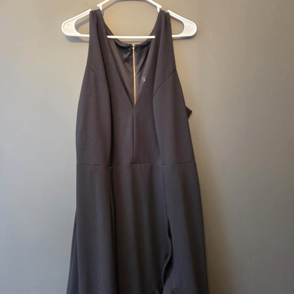 Betsy & Adam Women's Black Asymmetric Ruffle Gown Dress Plus Size 22W - Picture 3 of 7